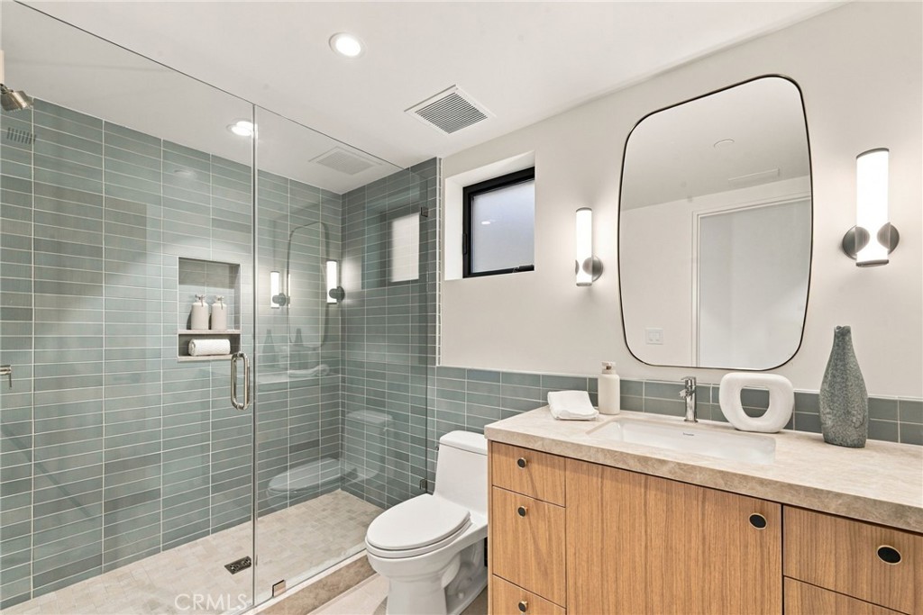 2451 Silverstrand Property Photo 27