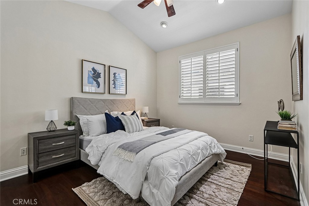 3005 N Poinsettia Property Photo 42