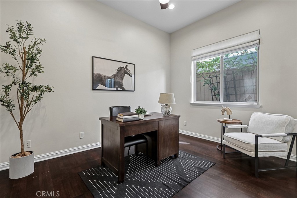 3005 N Poinsettia Property Photo 51