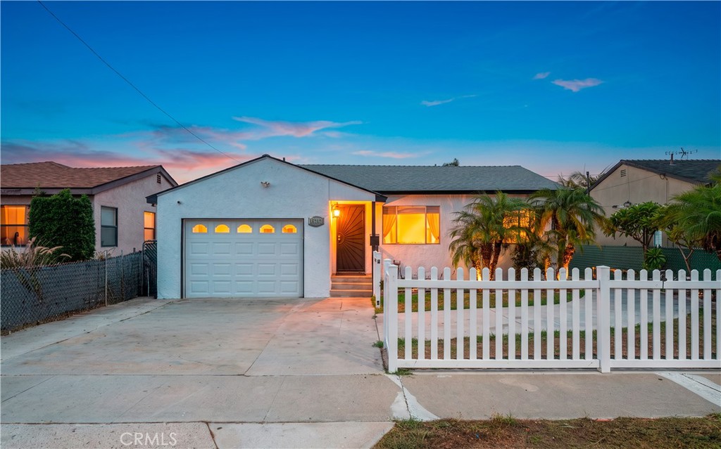 15212 Arcturus Avenue Property Photo 1