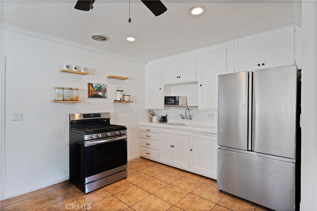 15212 Arcturus Avenue Property Photo 19