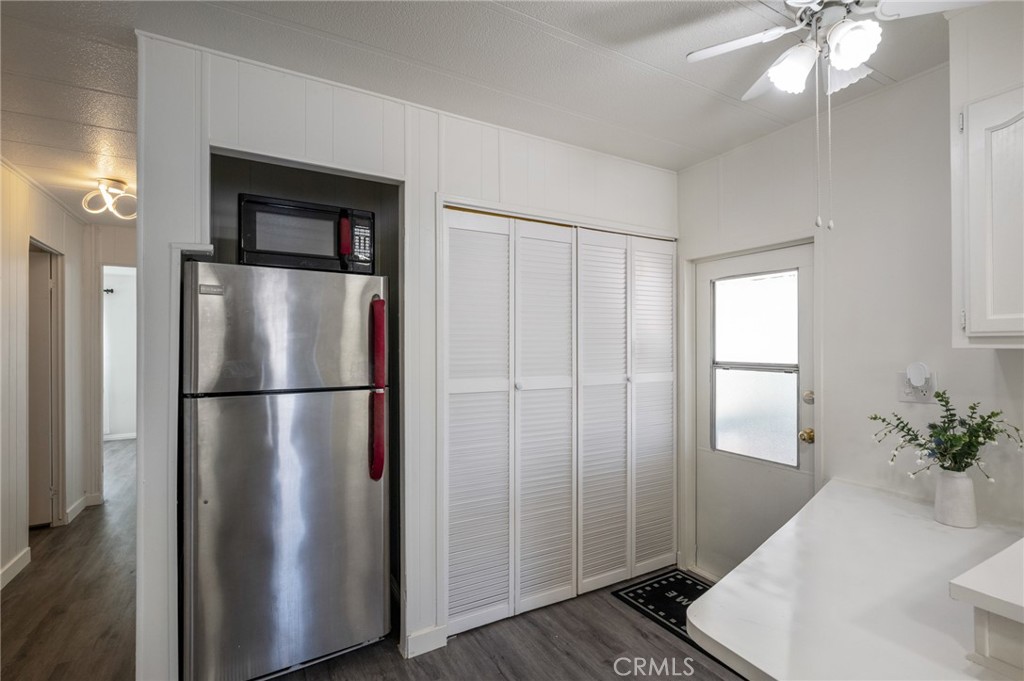 1065 Lomita Blvd 49 Property Photo 11