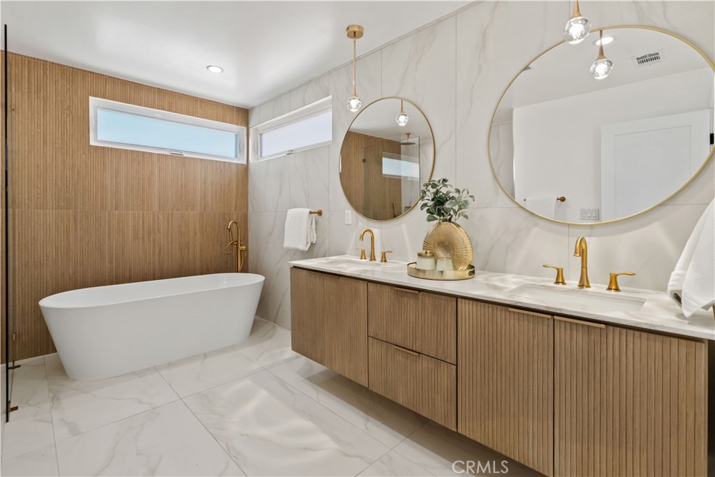 3643 Olympiad Property Photo 14