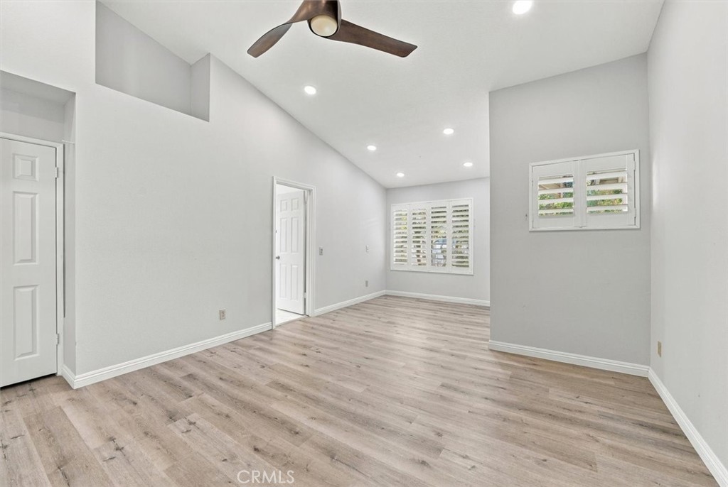 2595 Plaza Del Amo 420 Property Photo 25