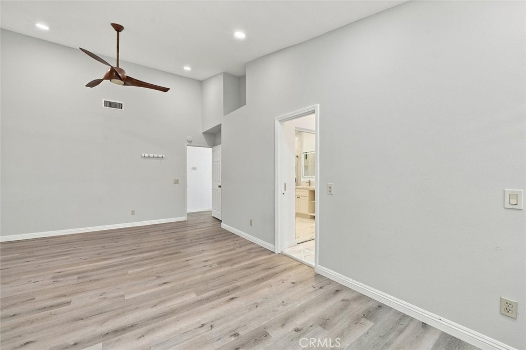 2595 Plaza Del Amo 420 Property Photo 26