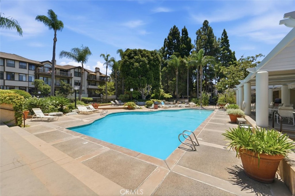 2595 Plaza Del Amo 420 Property Photo 49