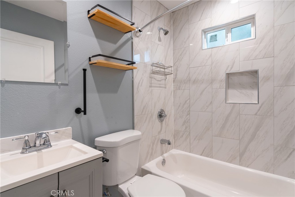626 E 138th Street Property Photo 25