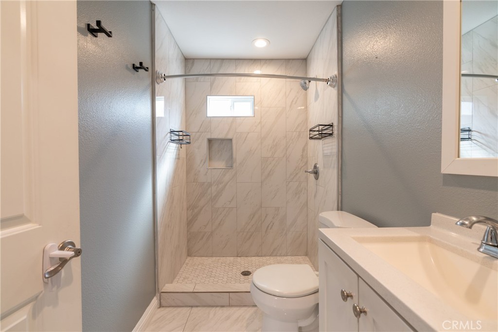 626 E 138th Street Property Photo 27