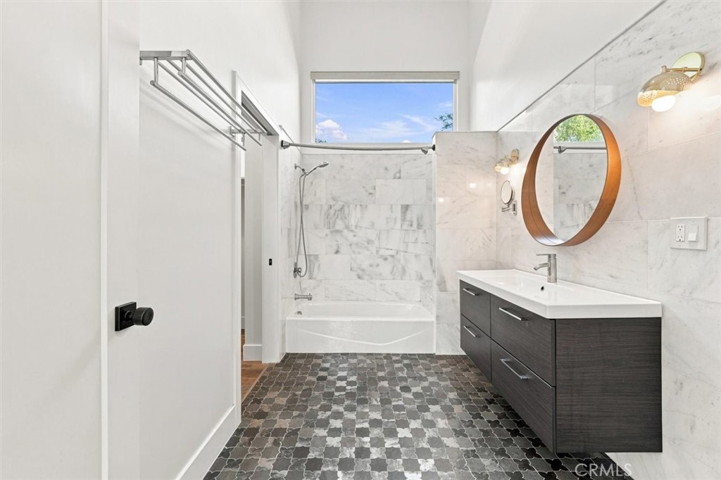 22209 Denker Property Photo 65