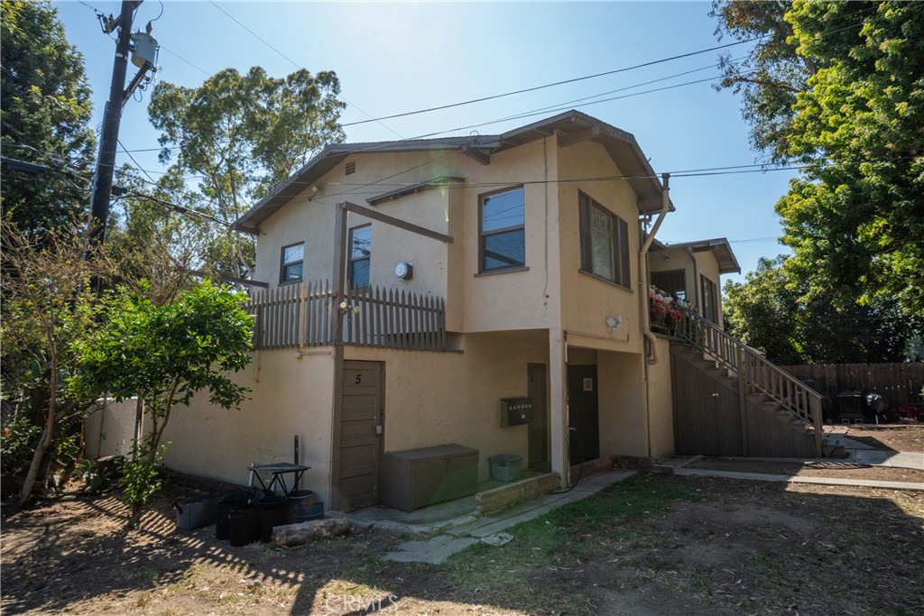 920 N Park Property Photo 5