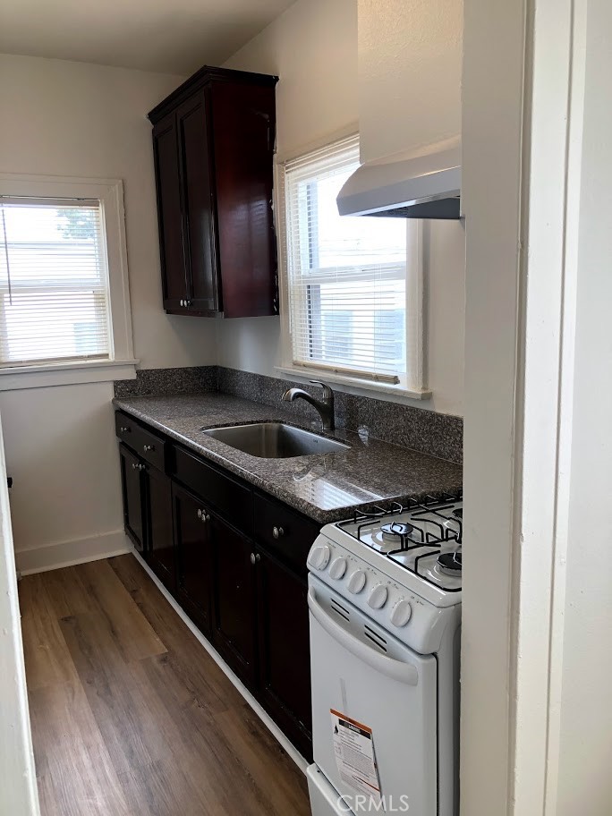 920 N Park Property Photo 34