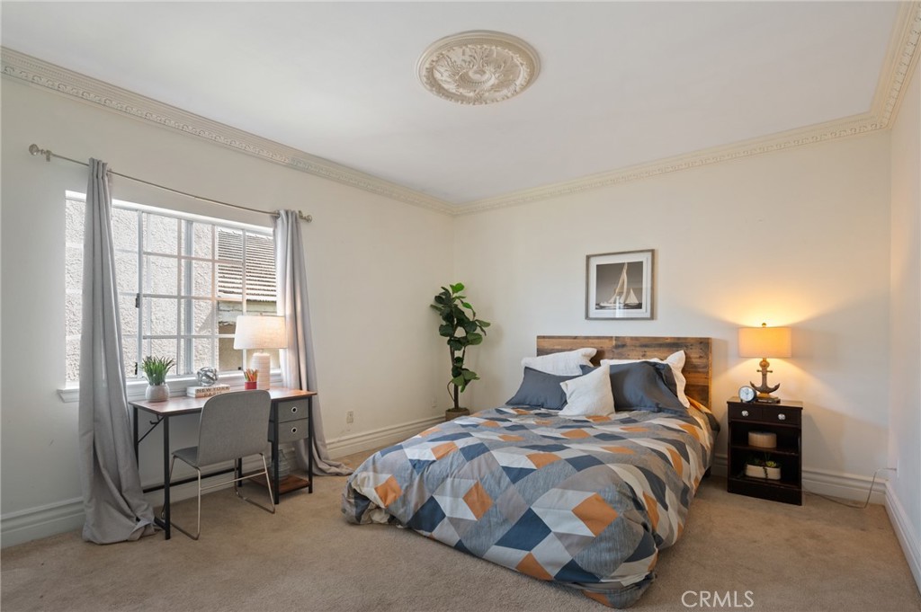 1619 6th Property Photo 25