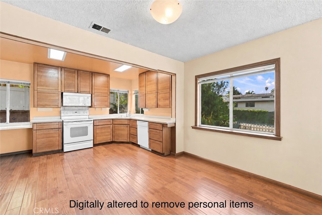 214 S Poinsettia Avenue Property Photo 10