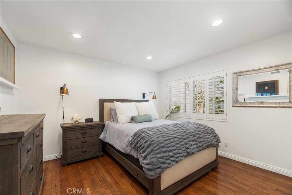 330 28th Property Photo 10