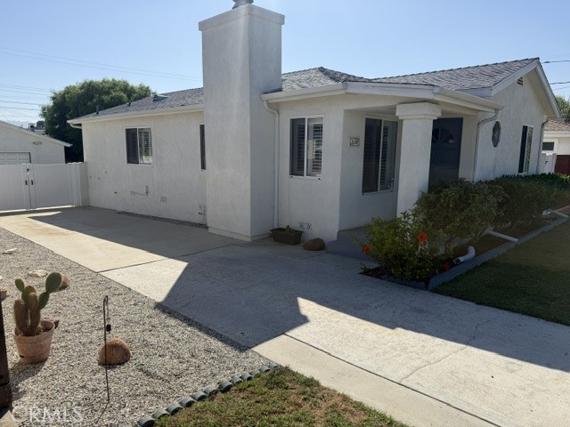 2120 Santa Fe Avenue Property Photo 1