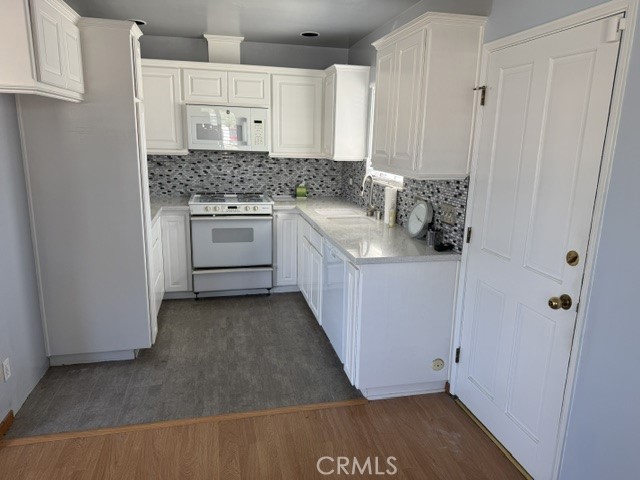 2120 Santa Fe Avenue Property Photo 5