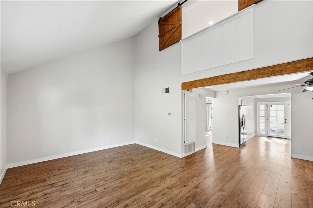 1241 Stonewood Court Property Photo 4