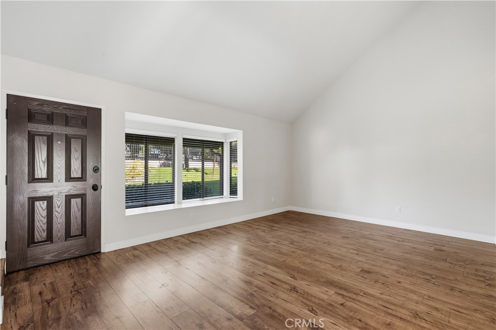1241 Stonewood Court Property Photo 6