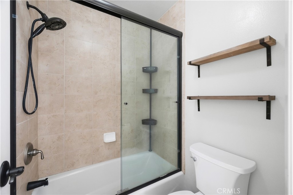 1241 Stonewood Court Property Photo 17