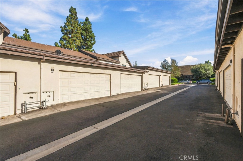 1241 Stonewood Court Property Photo 26