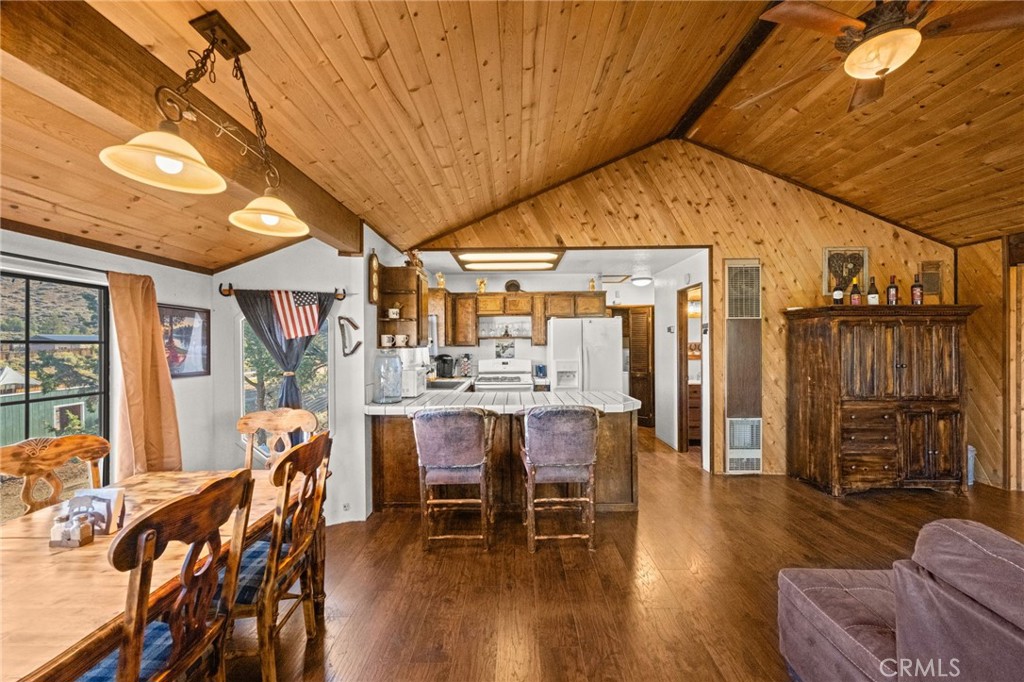 1627 Baldwin Lake Property Photo 12