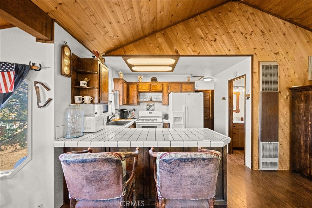 1627 Baldwin Lake Property Photo 13
