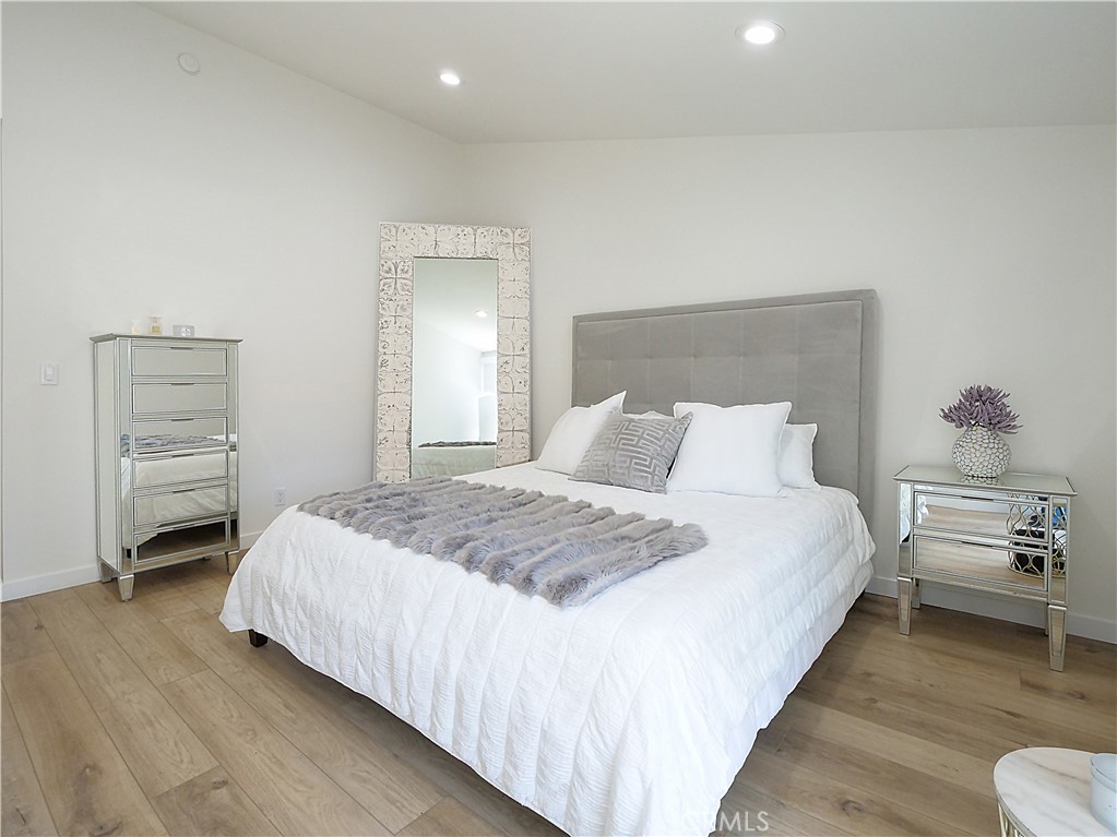822 Camino Real #202 Property Photo 8