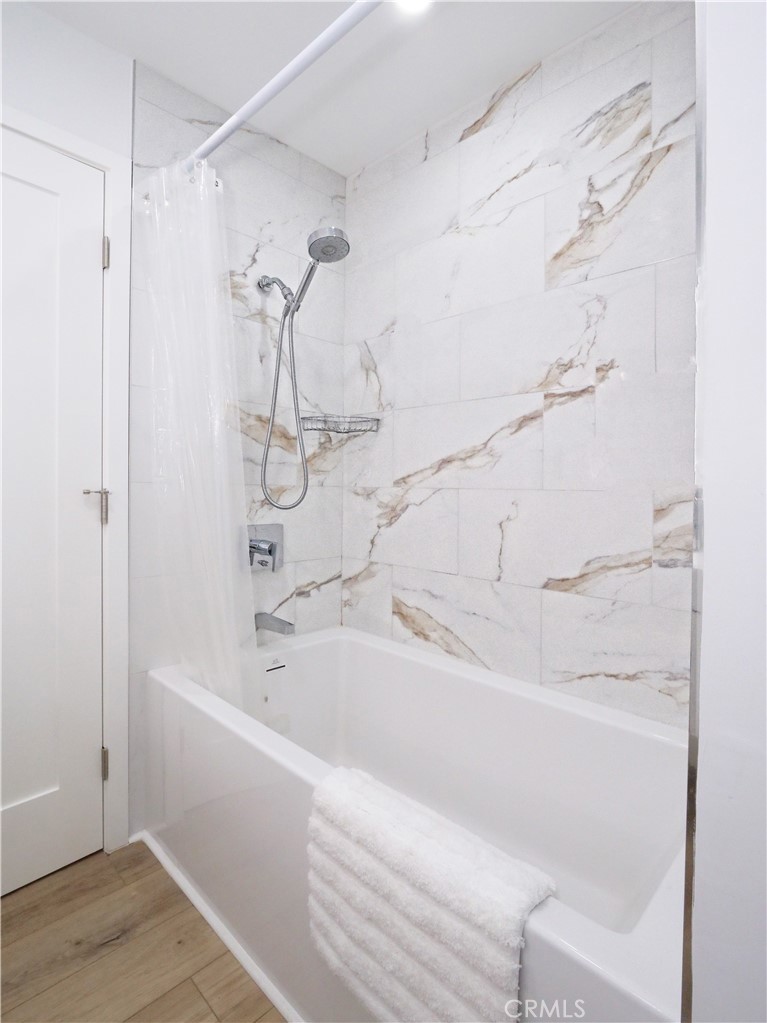822 Camino Real #202 Property Photo 15
