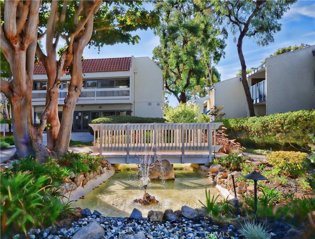 822 Camino Real #202 Property Photo 23