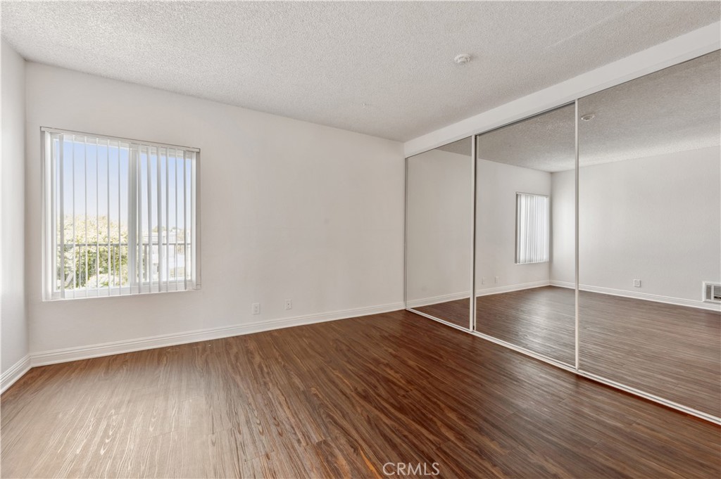415 S Prospect Avenue 218 Property Photo 13