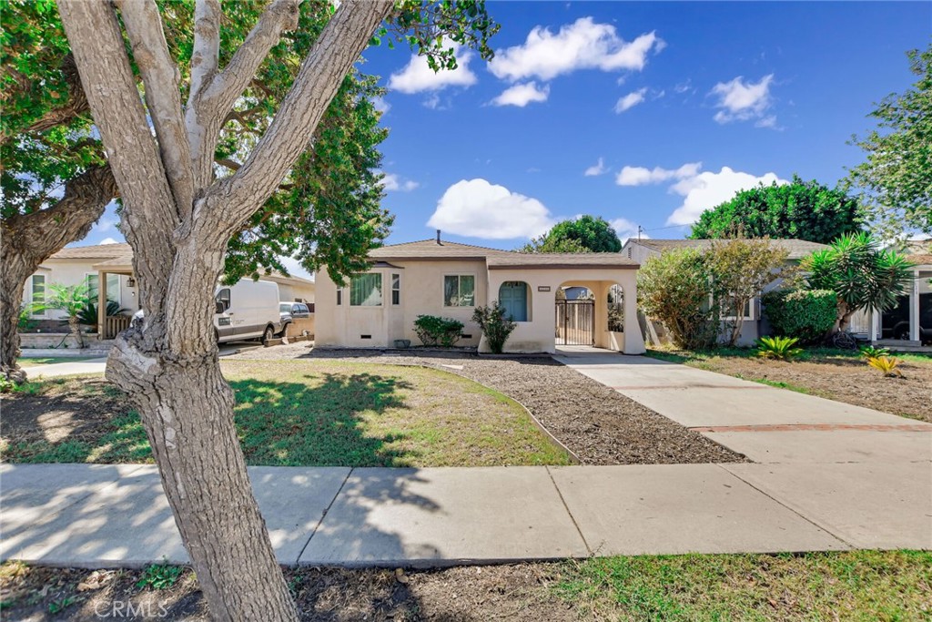 4208 W 141st Property Photo 1