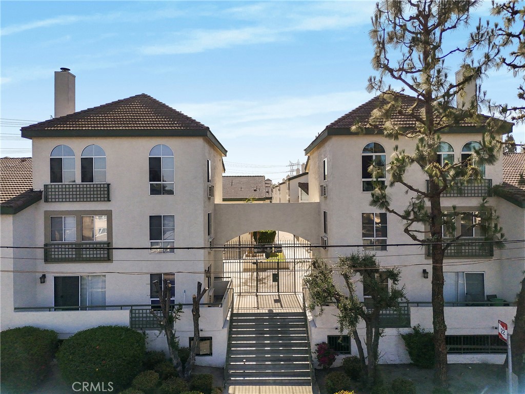 15000 Downey Avenue 337 Property Photo 1