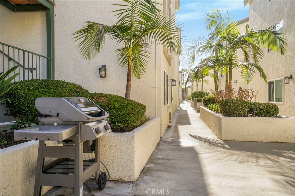 15000 Downey Avenue 337 Property Photo 2