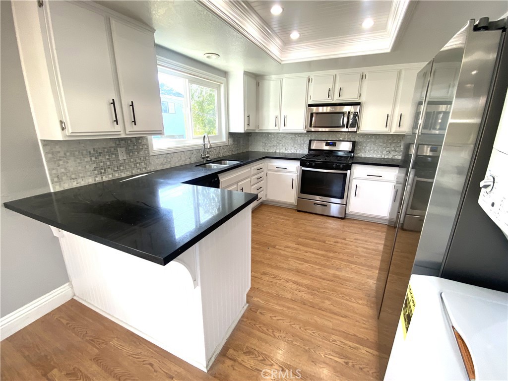 1718 252nd Property Photo 3