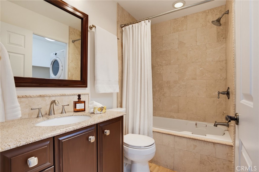 1326 W Park Western 206 Property Photo 15