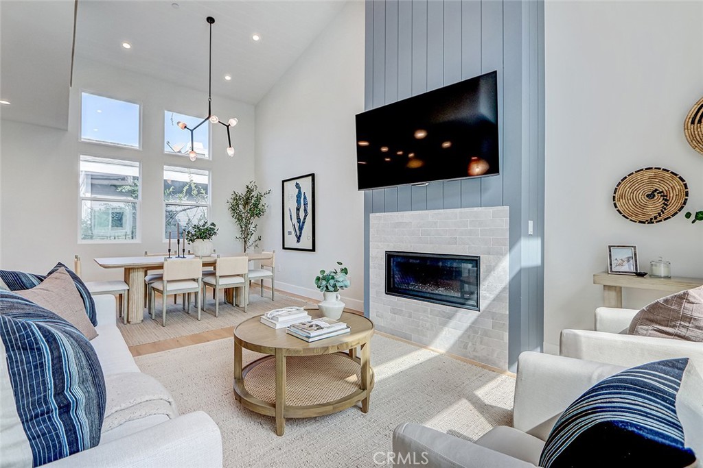 2018 Grant Avenue B Property Photo 2