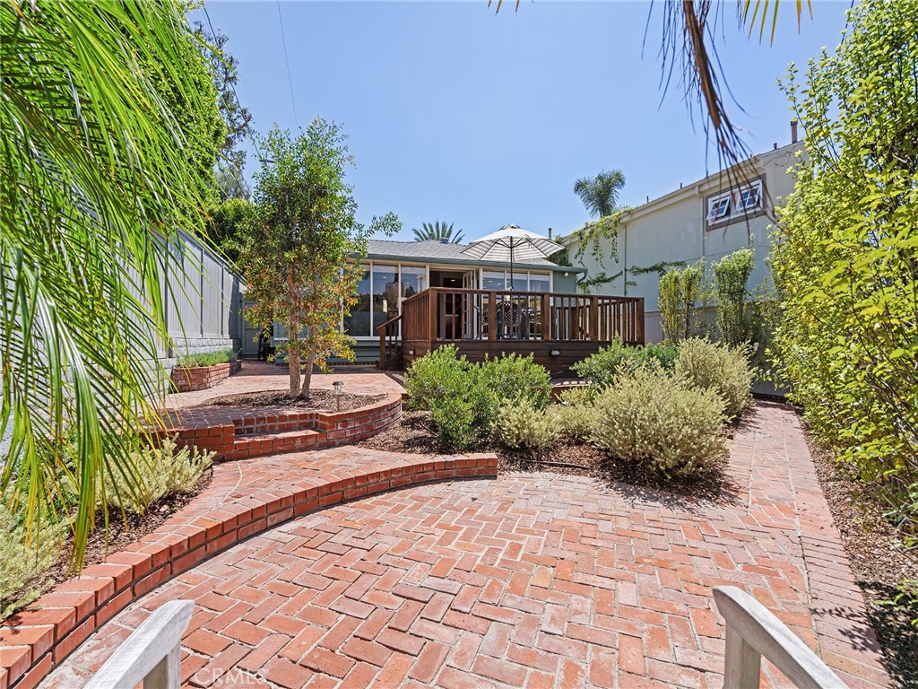 747 23rd Street Property Photo 8
