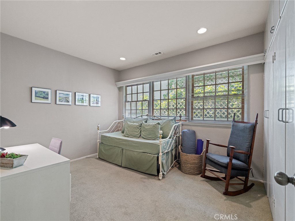 747 23rd Street Property Photo 14