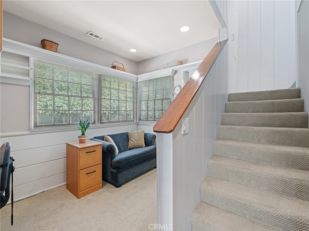 747 23rd Street Property Photo 19