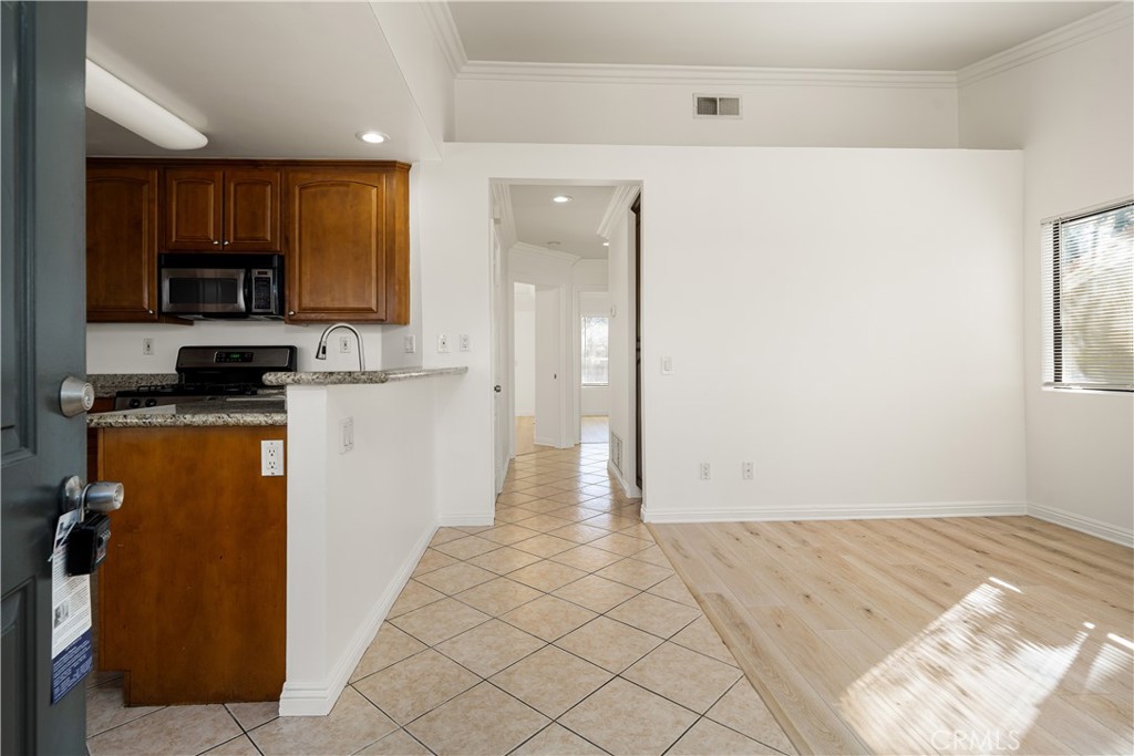 40900 Breezy Pass D Property Photo 3
