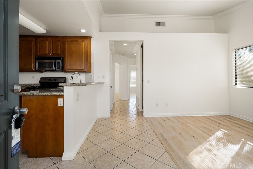 40900 Breezy Pass D Property Photo 3