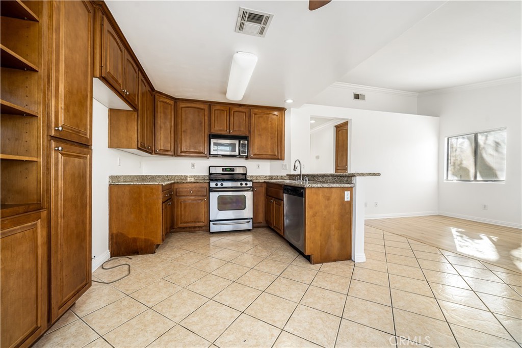 40900 Breezy Pass D Property Photo 13