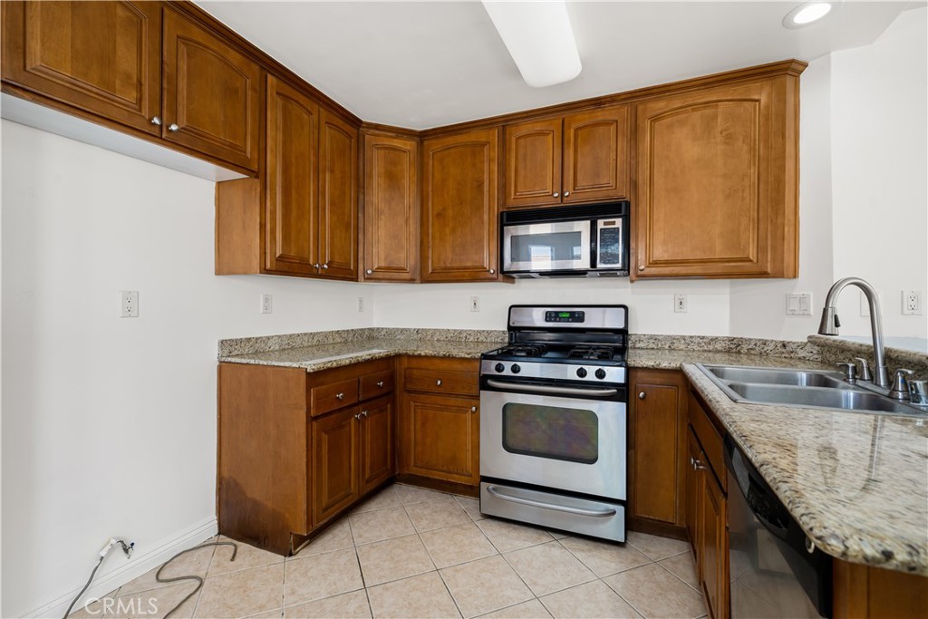 40900 Breezy Pass D Property Photo 14