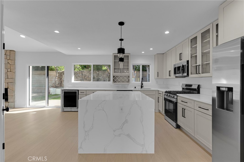 5922 Julian Lane Property Photo 10