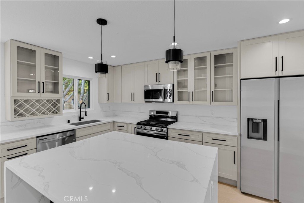 5922 Julian Lane Property Photo 13