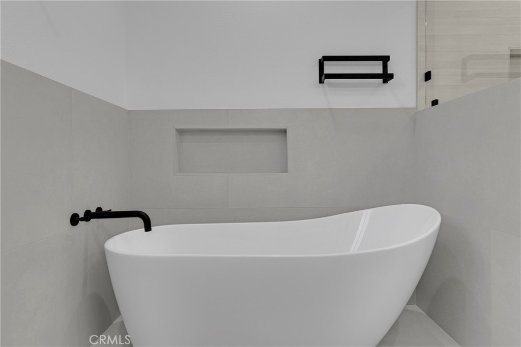 5922 Julian Lane Property Photo 21