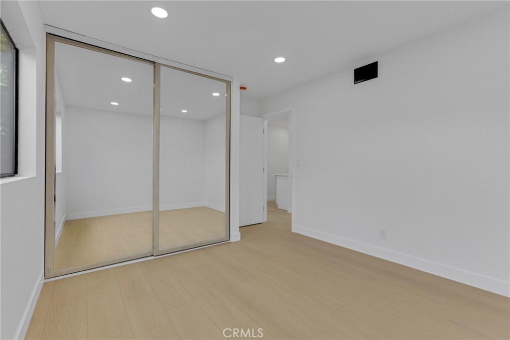 5922 Julian Lane Property Photo 23
