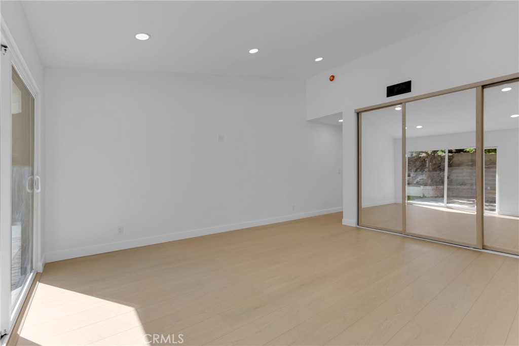 5922 Julian Lane Property Photo 27