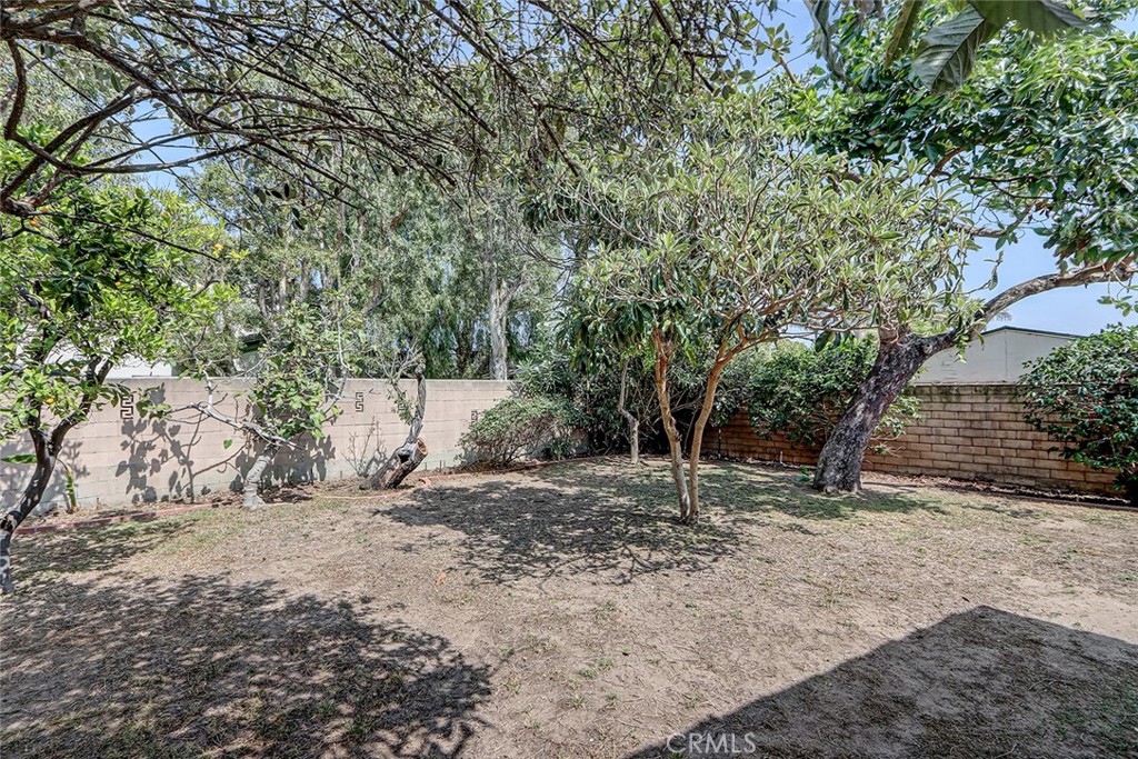 1701 Gates Property Photo 35