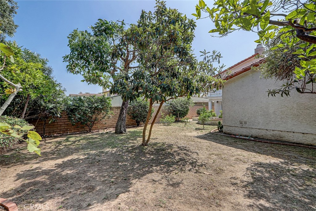 1701 Gates Property Photo 36